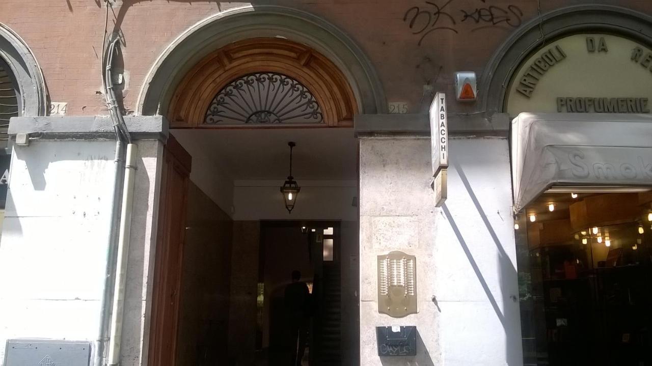 2 Be Home Colosseo Rzym Zewnętrze zdjęcie